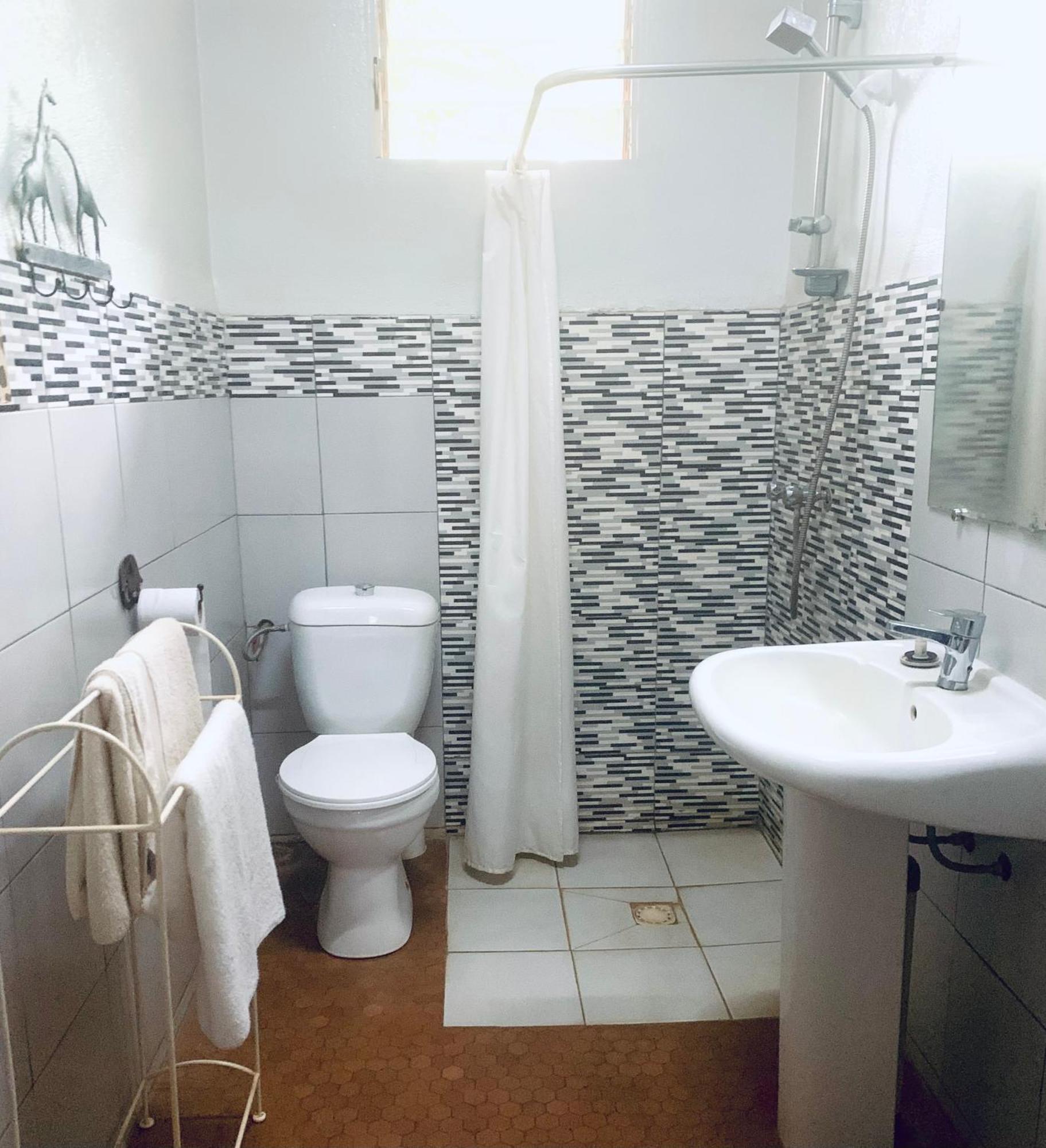 Hotel Ricardo Ouagadougou Eksteriør bilde